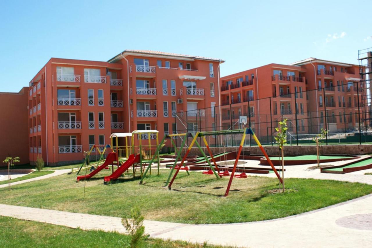 Sunny day 6 Pav-apartment Pantai Sunny Bagian luar foto