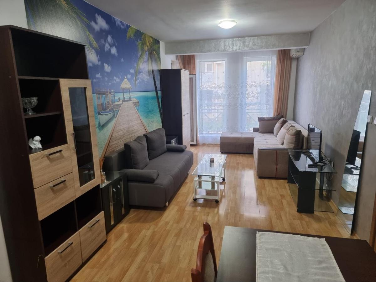 Sunny day 6 Pav-apartment Pantai Sunny Bagian luar foto